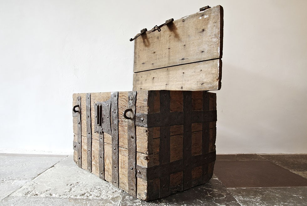 strongbox-oak-open